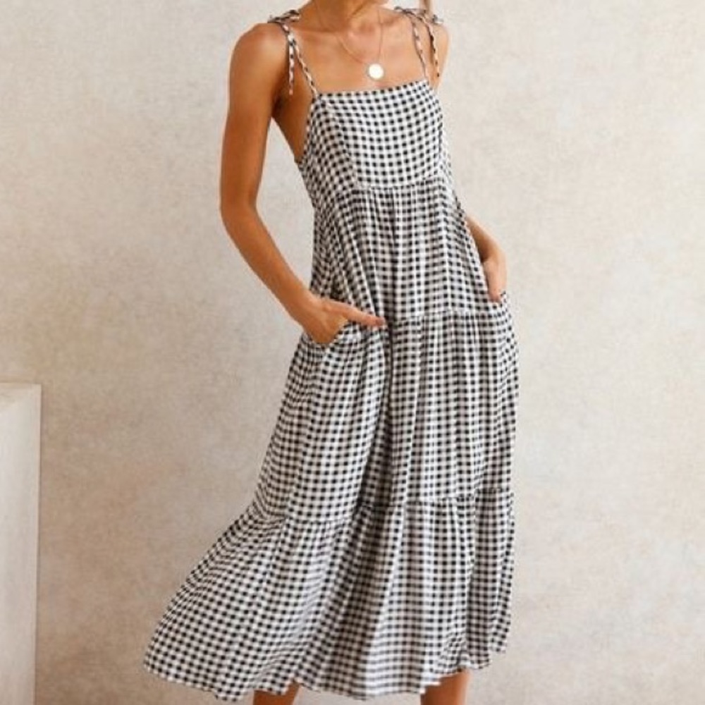 COPY - Aaron & Amber | Sz L | NWOT | Gingham Midi Dress